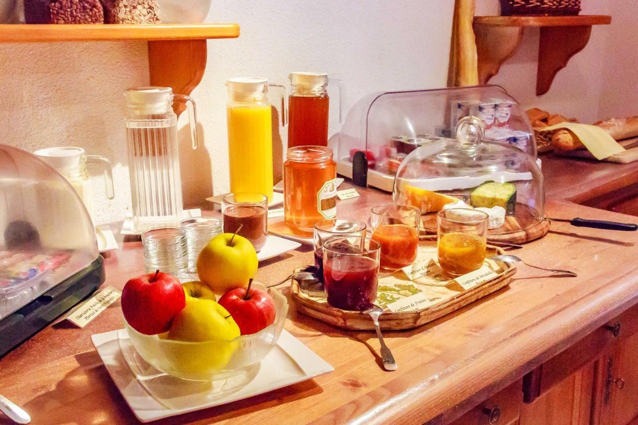 Sylvie Fahrer Et Fils Bed & Breakfast Saint-Hippolyte  Ngoại thất bức ảnh