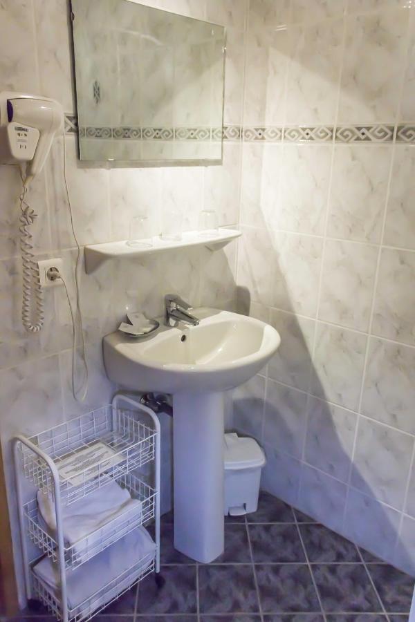 Sylvie Fahrer Et Fils Bed & Breakfast Saint-Hippolyte  Ngoại thất bức ảnh